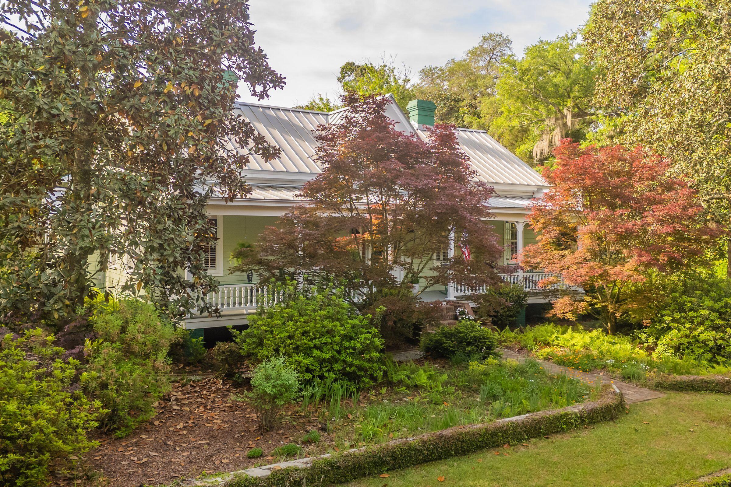 317 Sumter Avenue