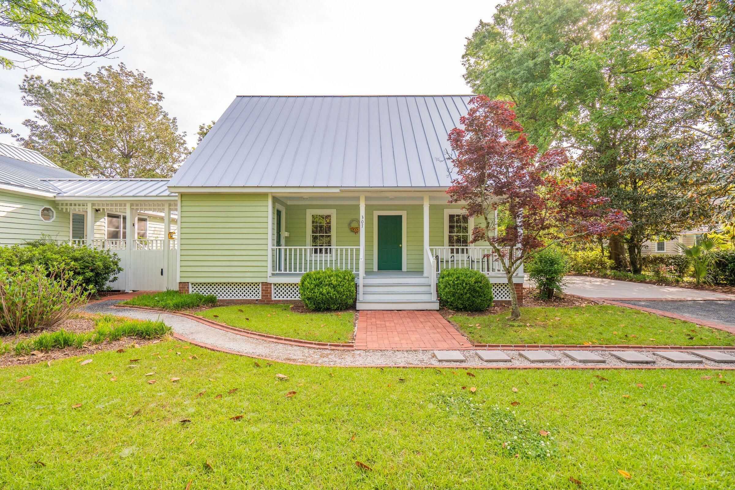 Summerville, South Carolina, 29483, United States, 3 Bedrooms Bedrooms, ,2 BathroomsBathrooms,Residential,Active,2036658