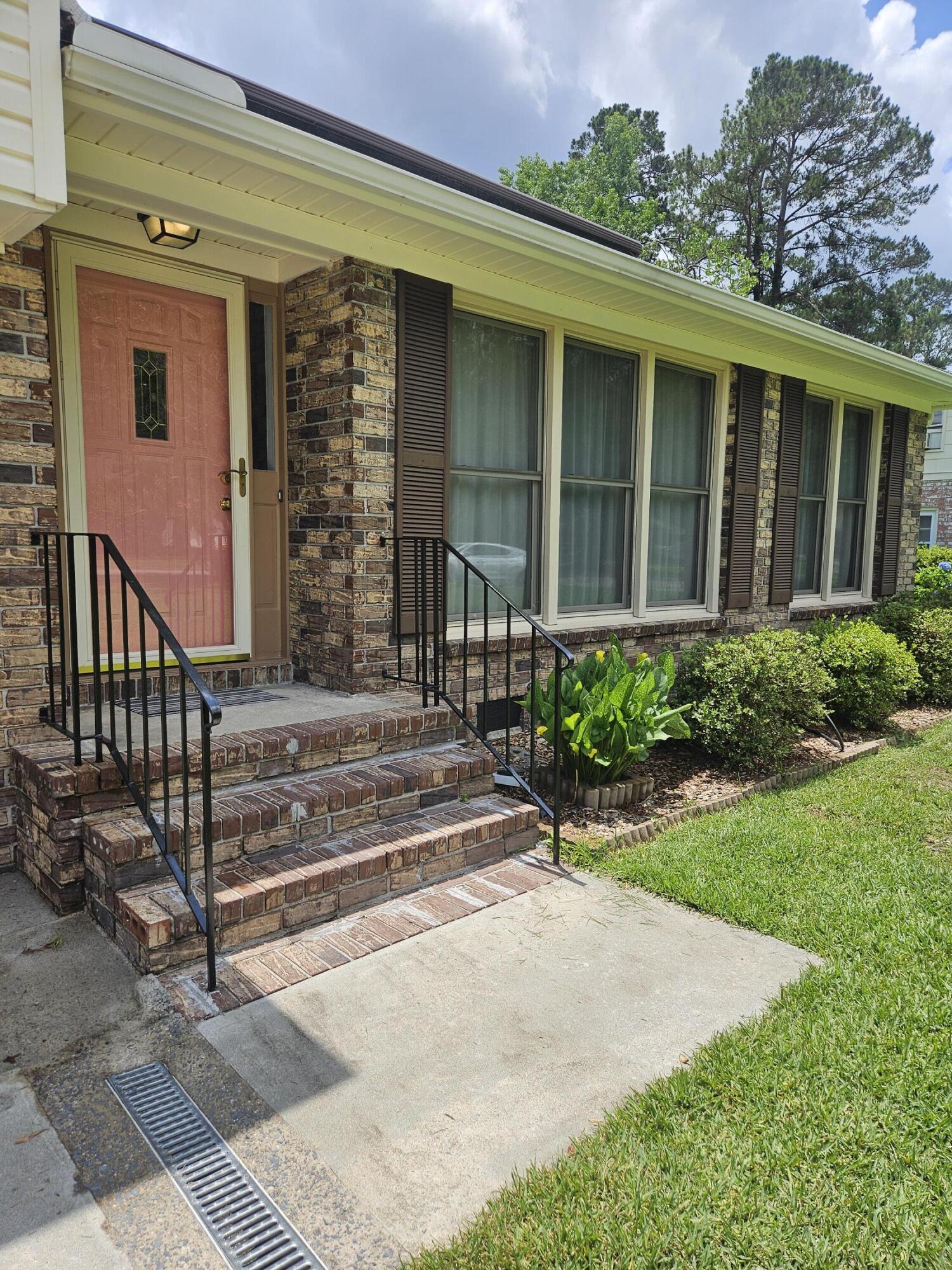 101 Brittany Court