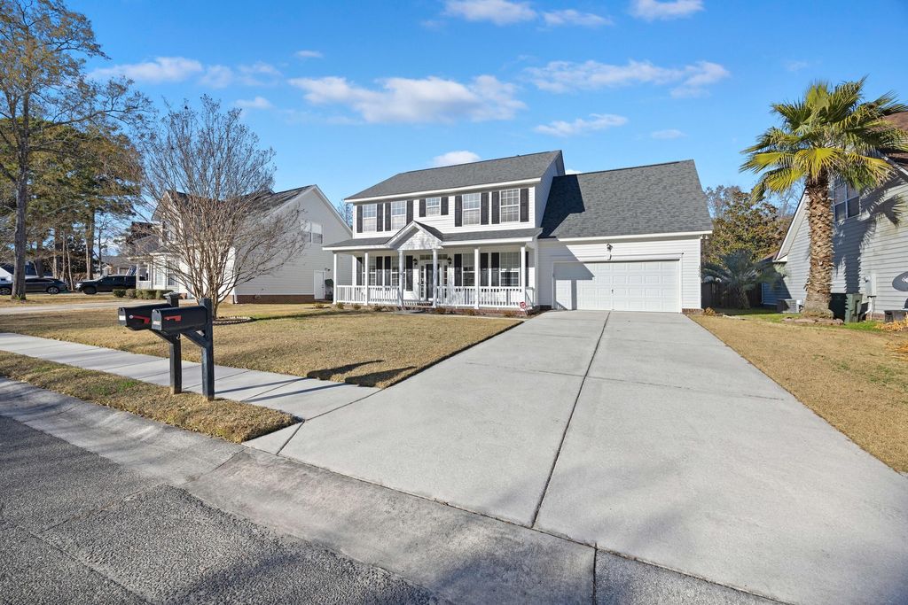 Photo of 1226 Creek Stone Way Way, Hanahan, SC 29410 (MLS # 25033027)