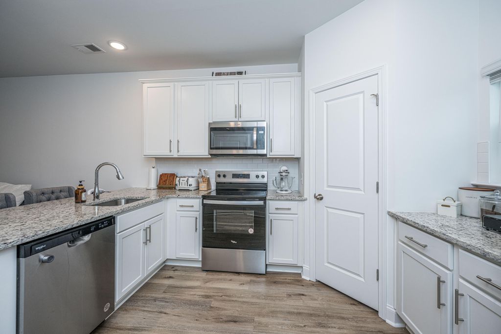 Photo of 206 Cache Court, Charleston, SC 29414 (MLS # 26009634)