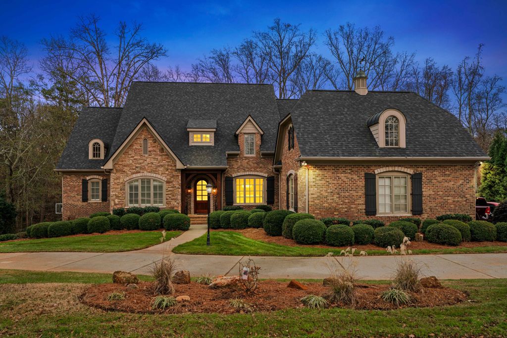 Photo of 121 Ramsford Lane, Simpsonville, SC 29681 (MLS # 26002412)