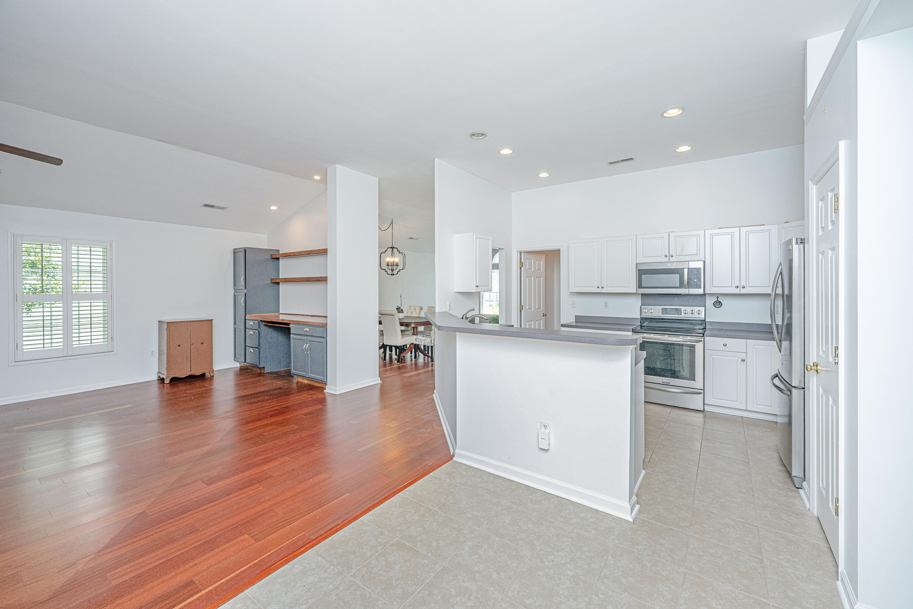 1532 Wellesley Circle