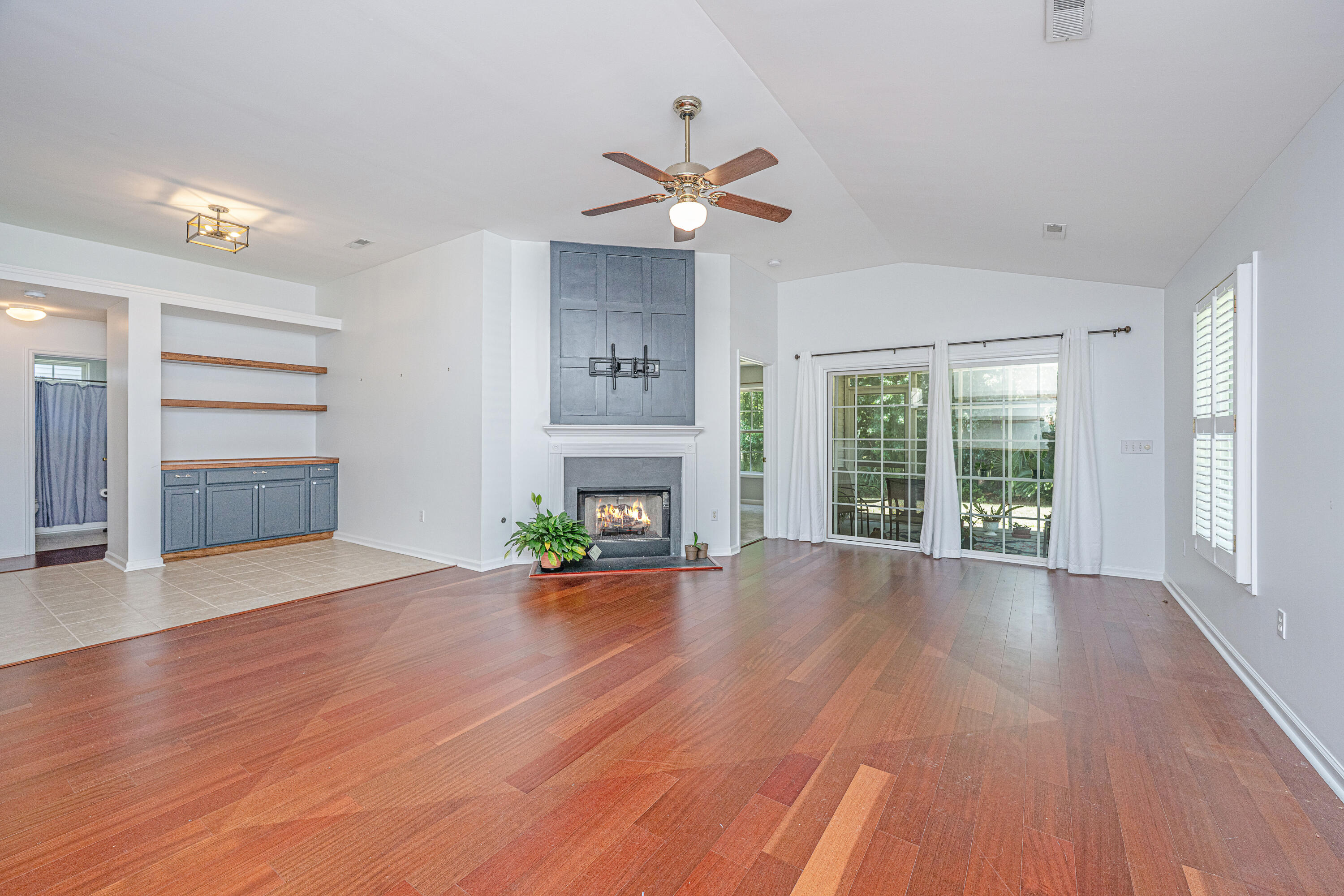 1532 Wellesley Circle