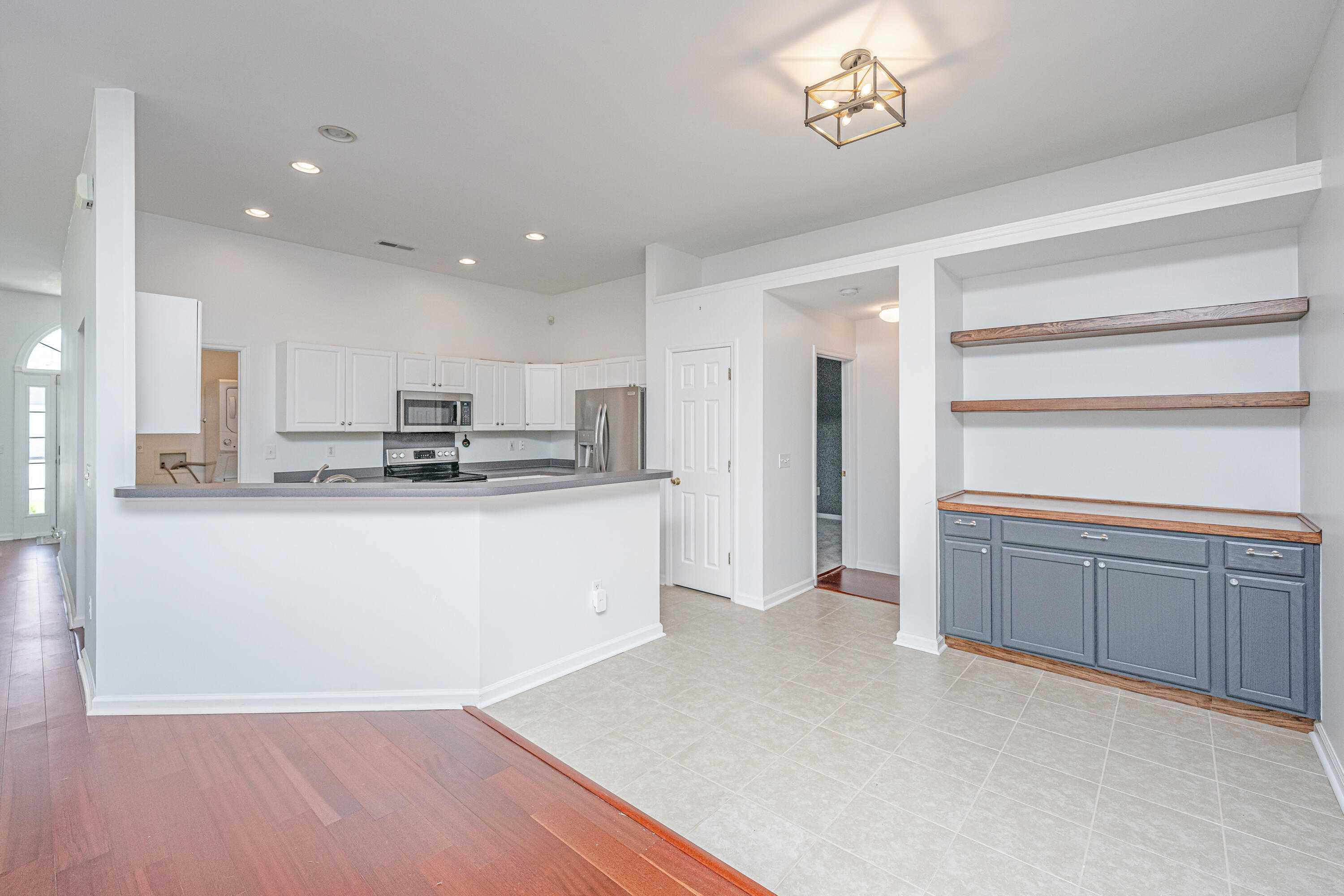 1532 Wellesley Circle