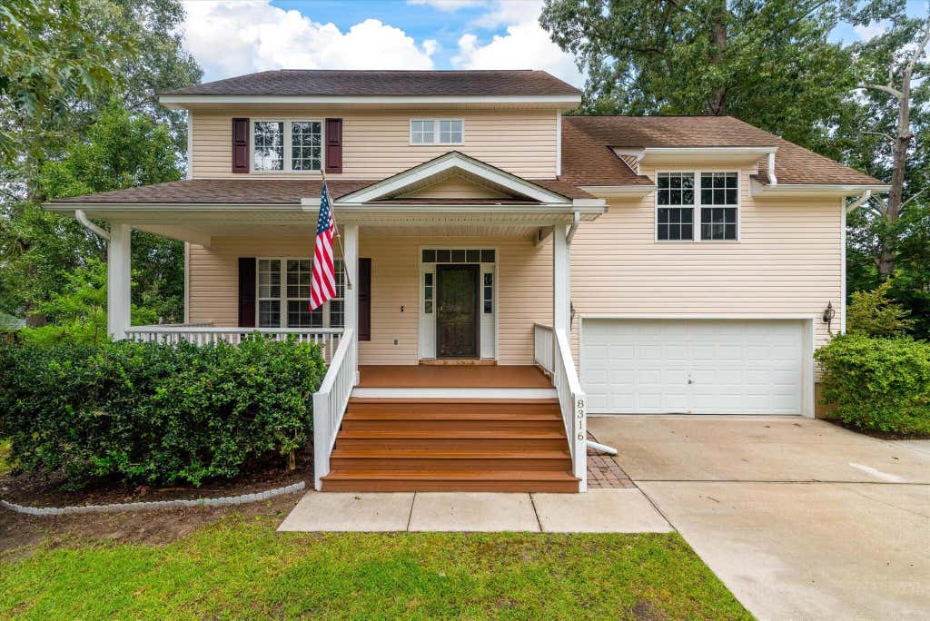 Photo of 8316 Tyrian Path, North Charleston, SC 29418 (MLS # 26022557)