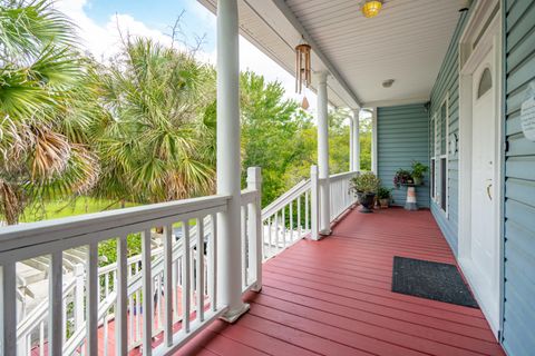 A home in North Charleston