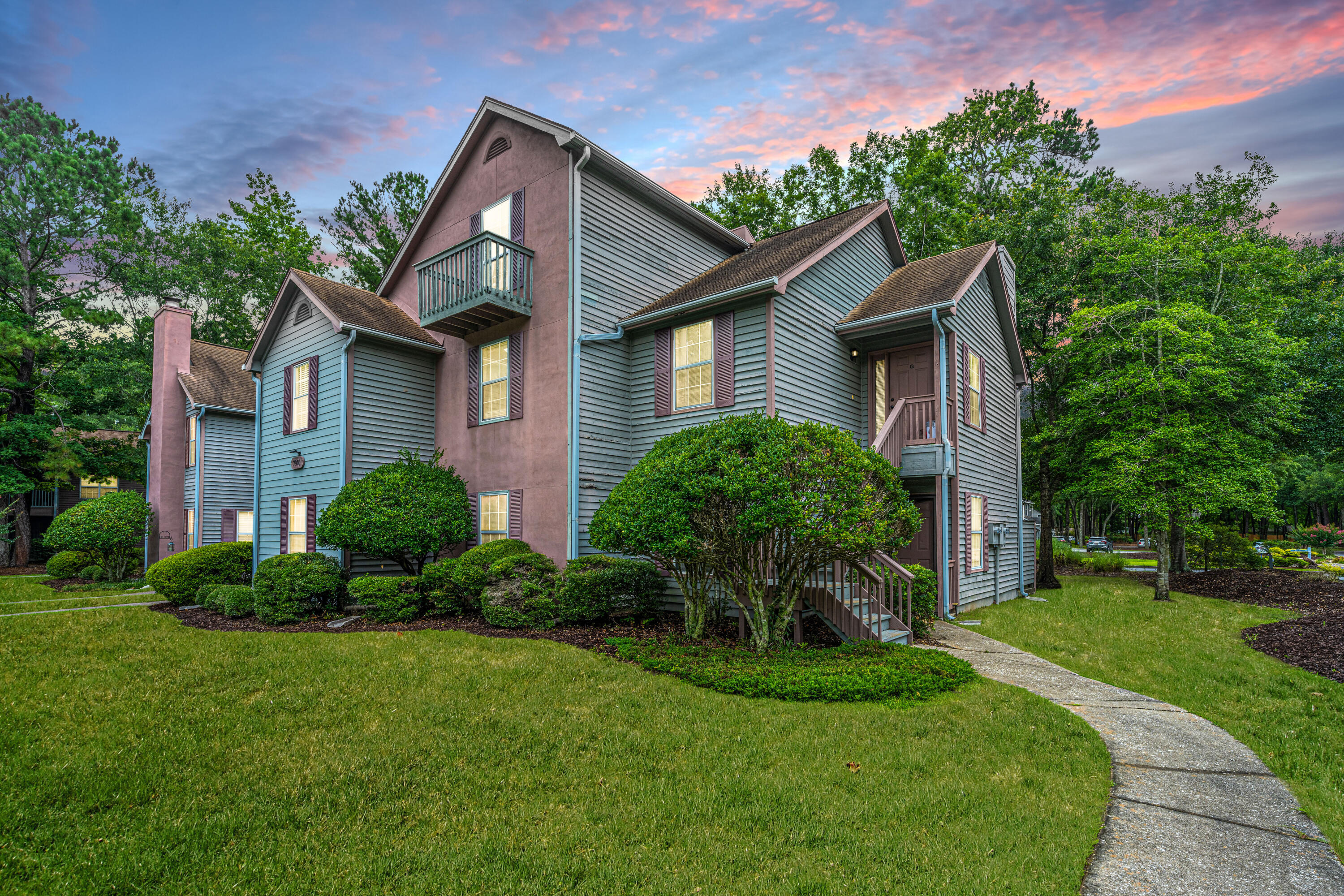 Photo 1 of 44 of 7910 Timbercreek Lane 1607 condo