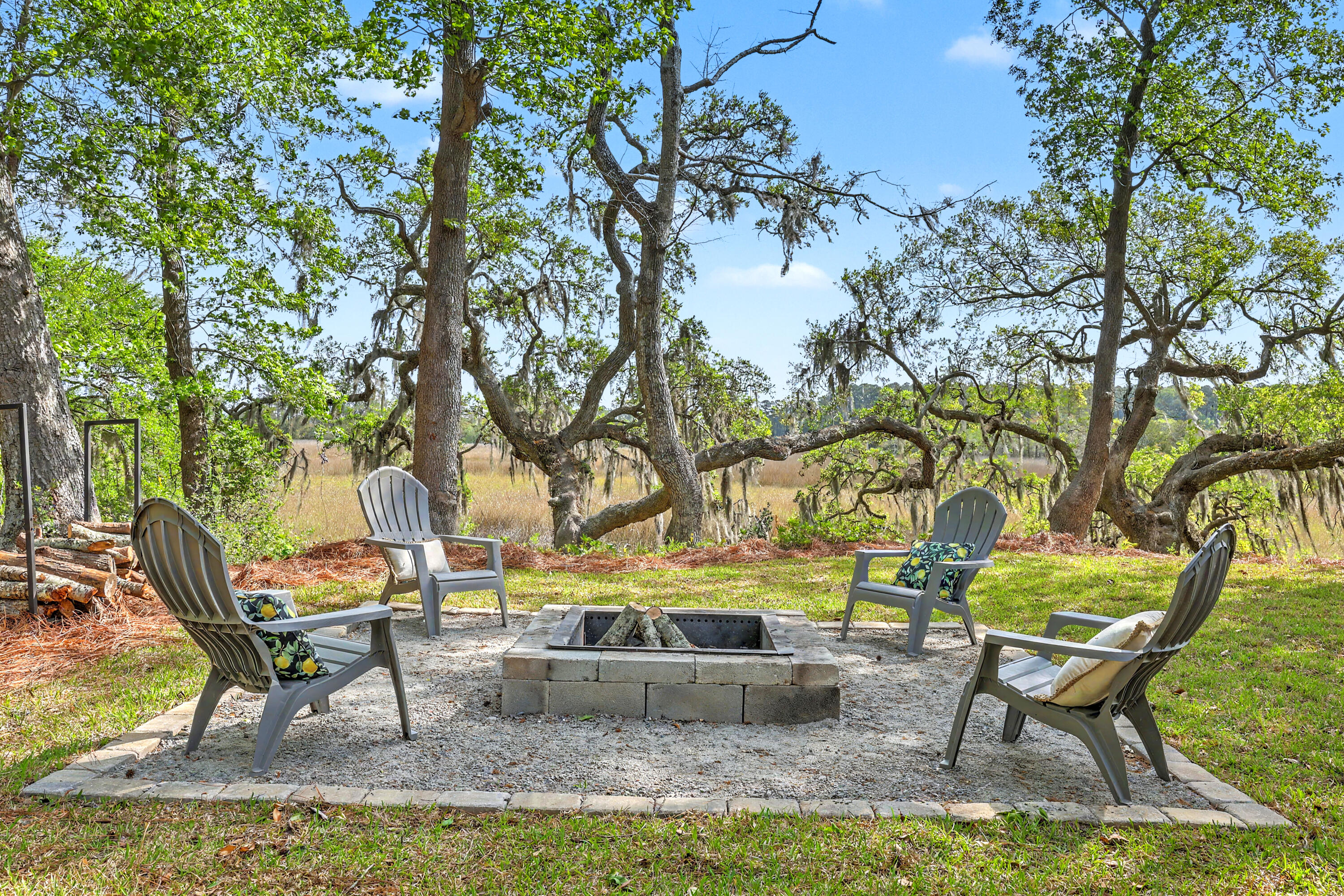 2340 Ashley River Road