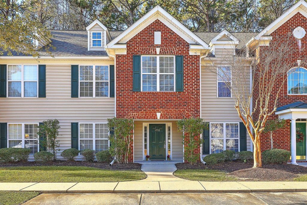 Photo of 1733 Wyngate Circle, Mount Pleasant, SC 29466 (MLS # 25032993)