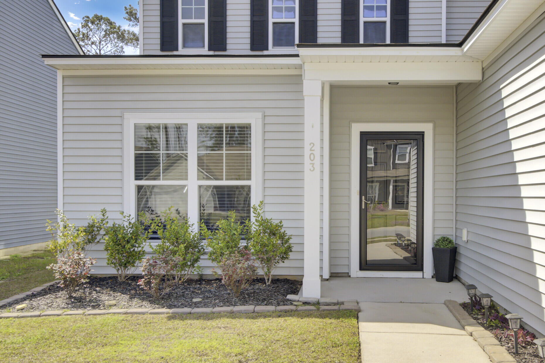 203 Hayworth Road