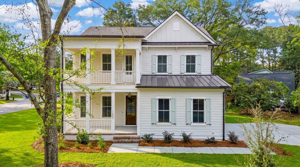 Photo of 1250 W Vagabond Lane, Mount Pleasant, SC 29464 (MLS # 26005563)
