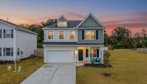 Photo of 254 Torslanda Lane, Summerville, SC 29483 (MLS # 25029158)