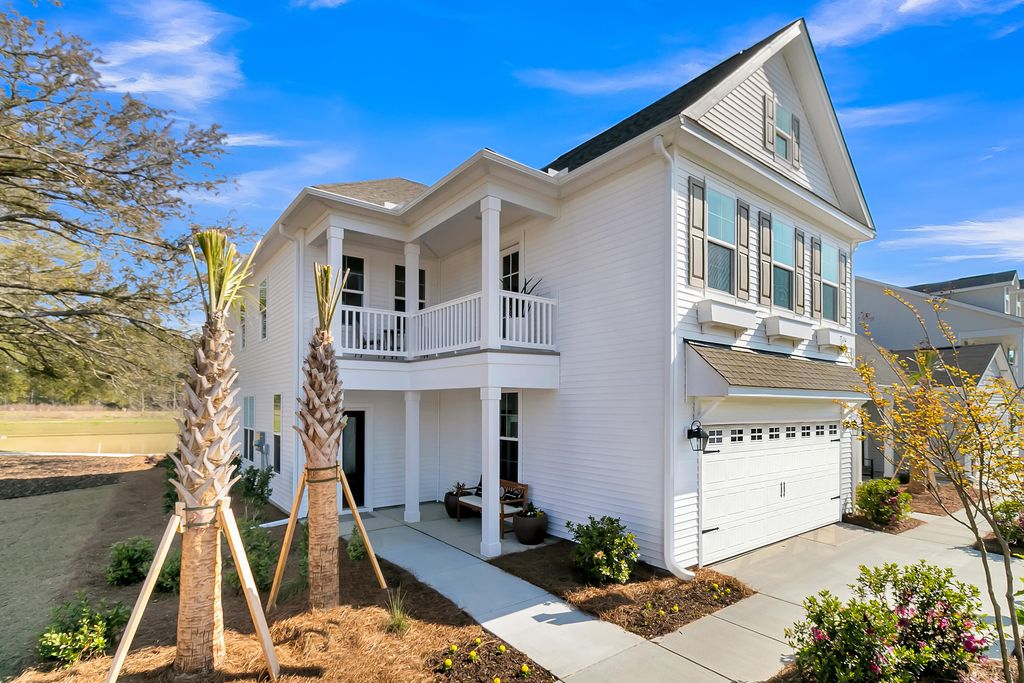 Photo of 101 O&#39;Leary Circle, Summerville, SC 29483 (MLS # 25030824)