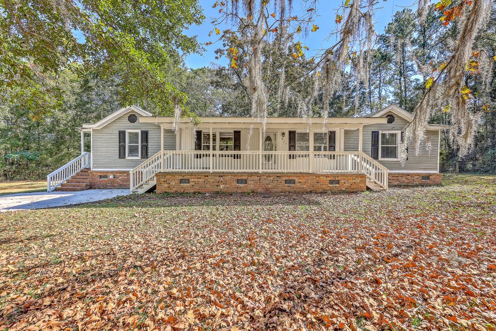 Photo of 832 Laura Lane, Huger, SC 29450 (MLS # 25030313)