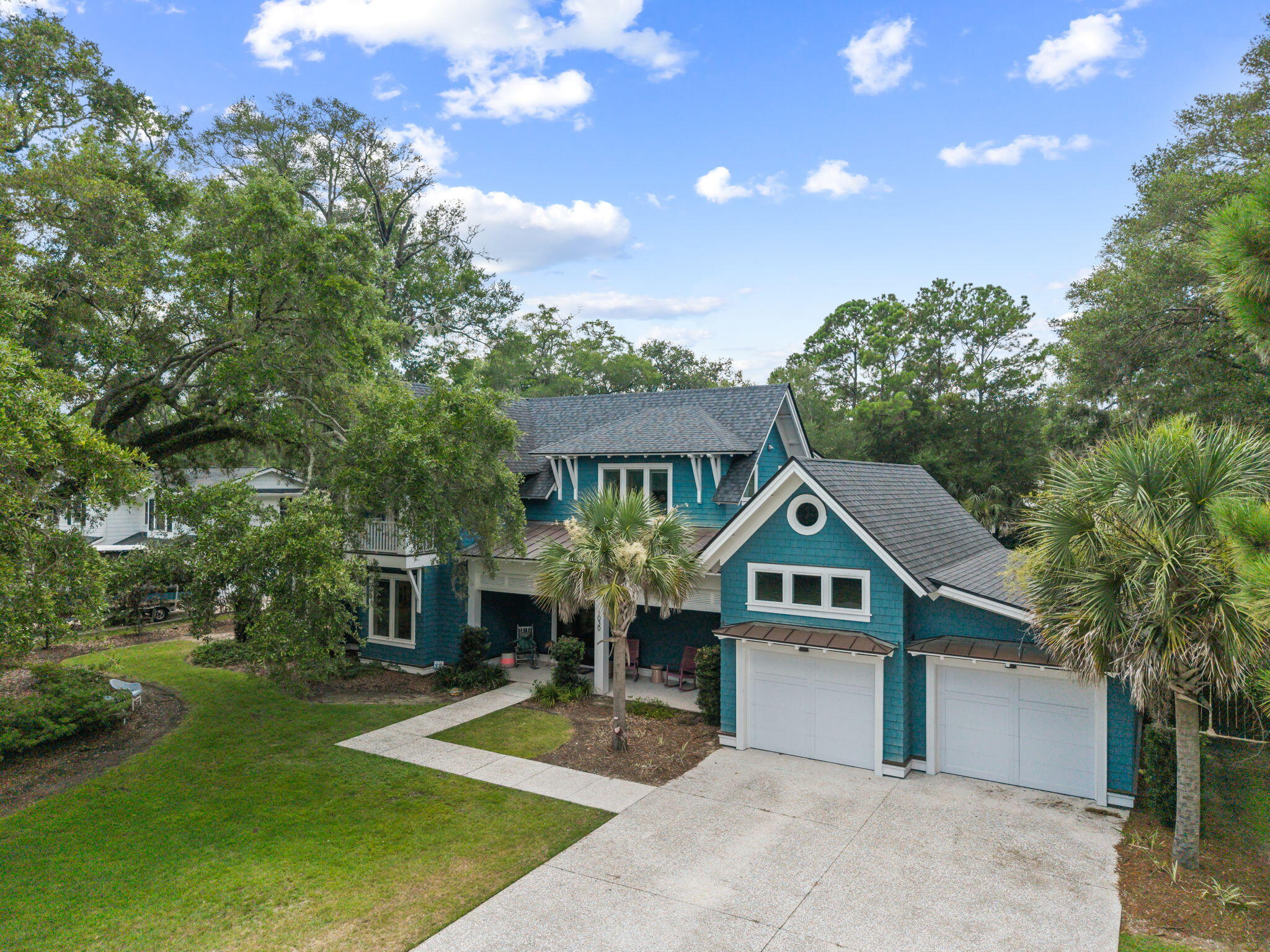 1030 W Lakeview Drive