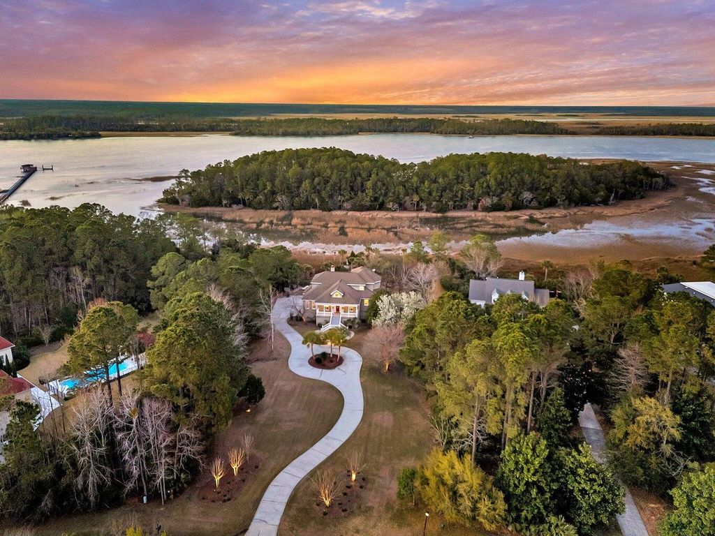 Photo of 4051 Colonel Vanderhorst Circle, Mount Pleasant, SC 29466 (MLS # 25025850)