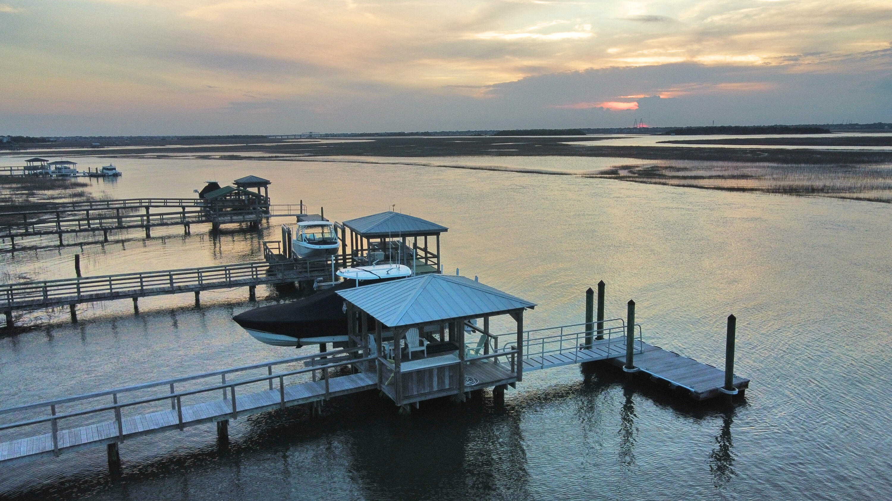 3308 Jasper Boulevard