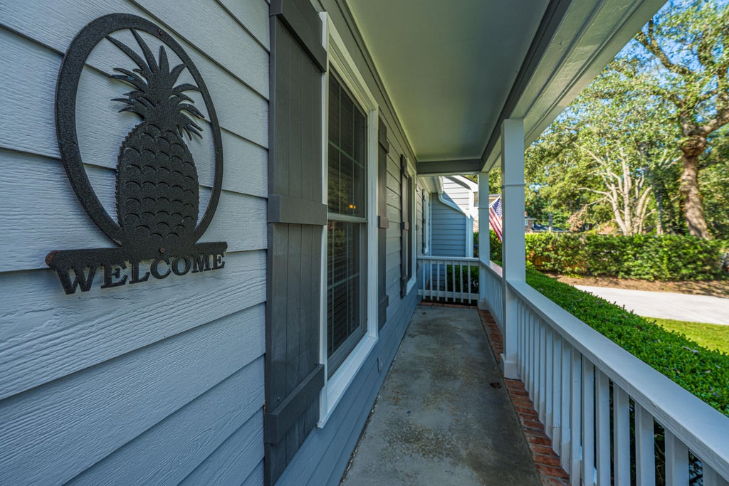 Photo of 102 Huntington Circle, Summerville, SC 29485 (MLS # 26025861)