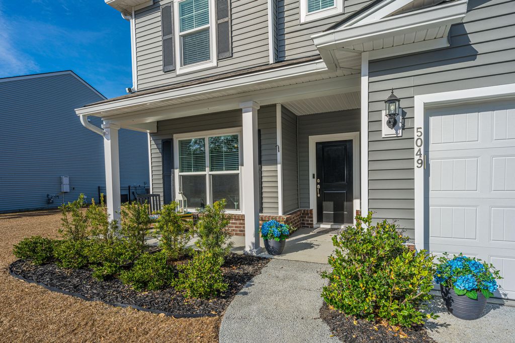 Photo of 5049 Cranesbill Way, Johns Island, SC 29455 (MLS # 26001115)