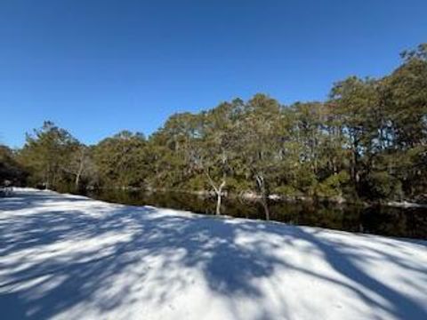 A home in Edisto Island