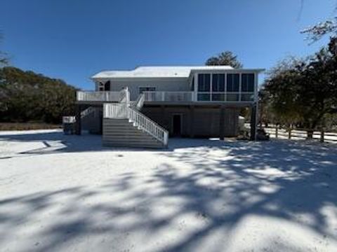 A home in Edisto Island