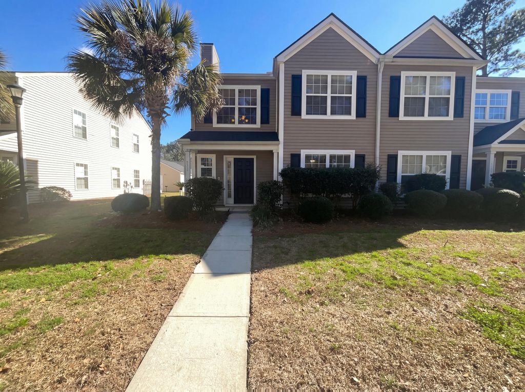 Photo of 4833 Shady Tree Lane, Summerville, SC 29485 (MLS # 26005230)