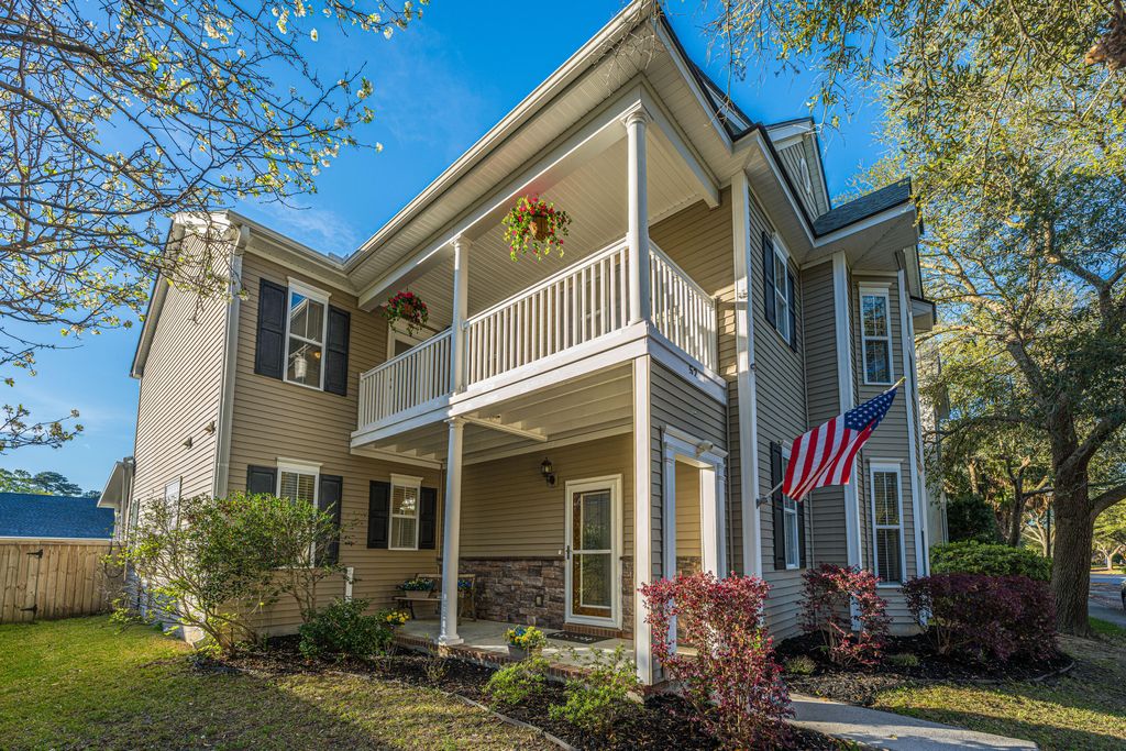 Photo of 52 Regency Oaks Drive, Summerville, SC 29485 (MLS # 26007532)