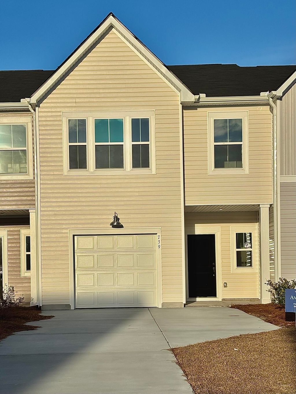 Photo of 739 Ridgley Drive, Summerville, SC 29486 (MLS # 26004631)