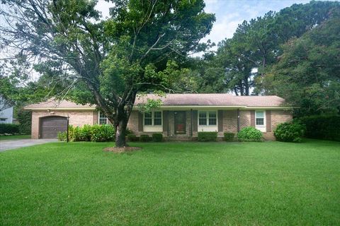 A home in Mount Pleasant