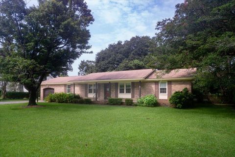 A home in Mount Pleasant