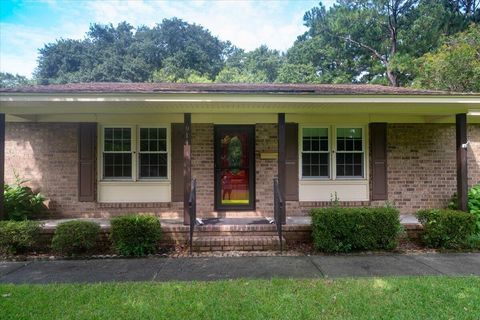 A home in Mount Pleasant