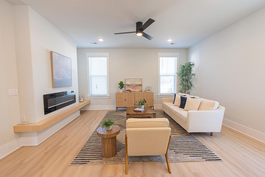 Photo of 676 Blueway Avenue, Summerville, SC 29486 (MLS # 26000928)