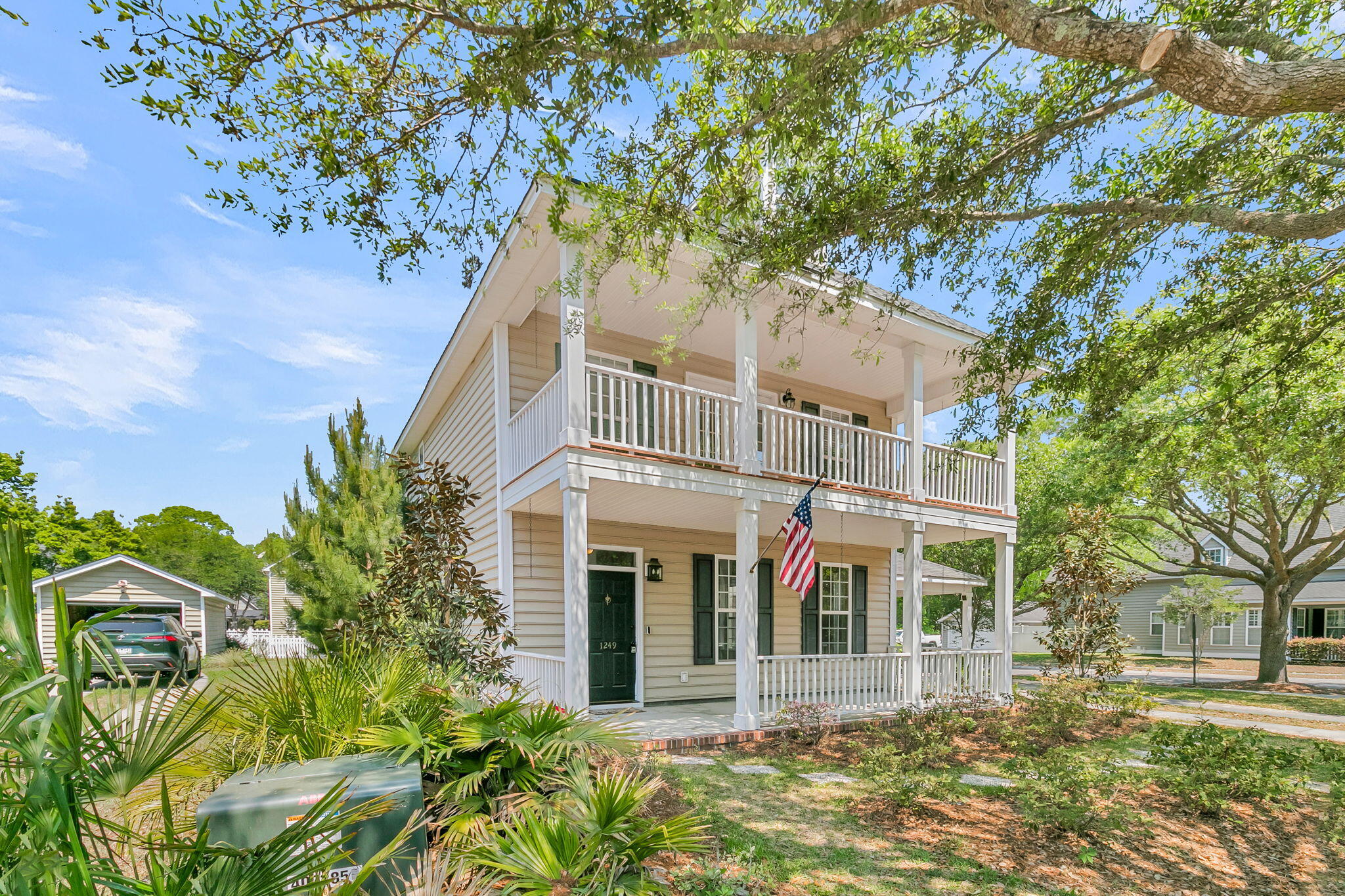 1249 Laurel Park Trail
