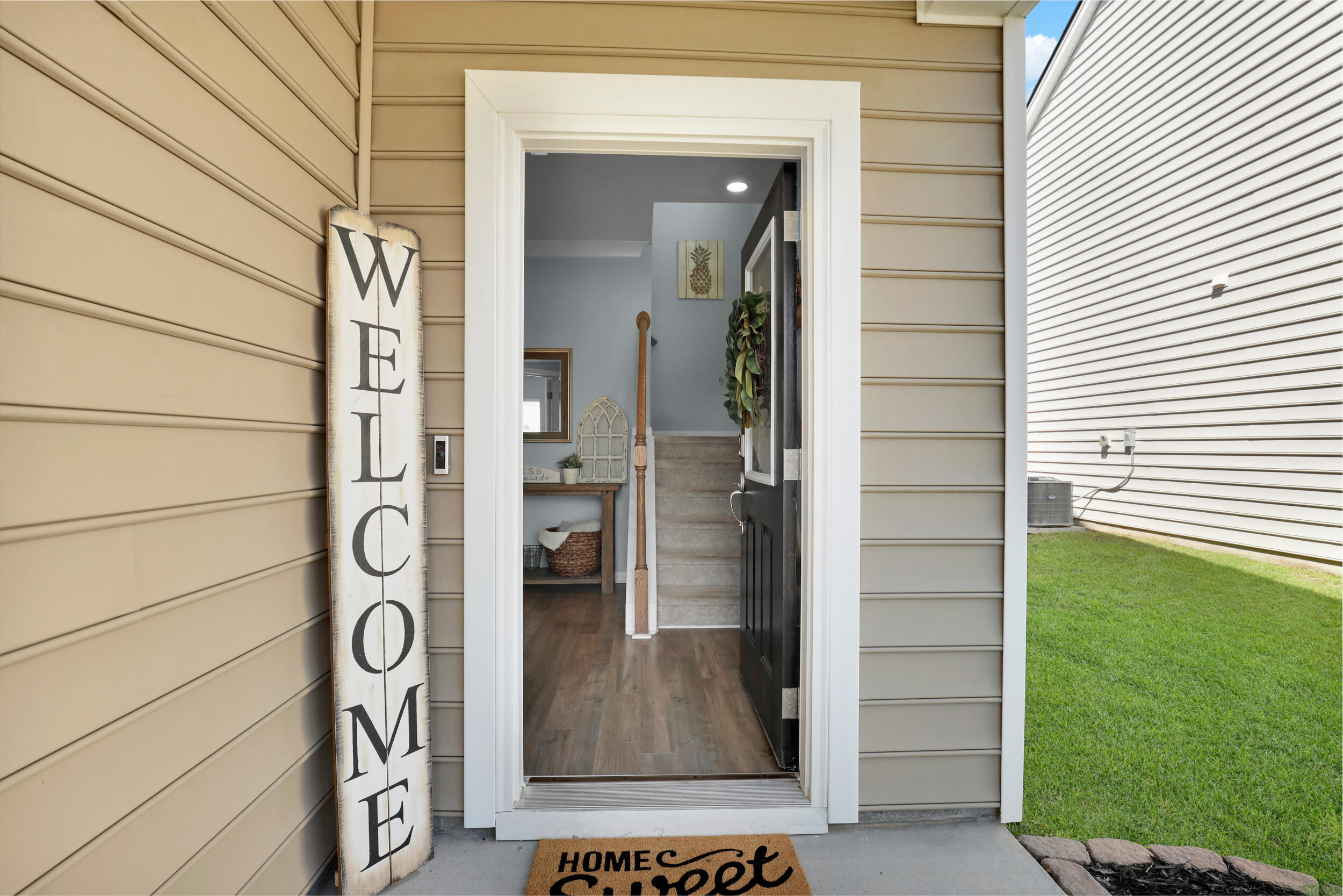 204 Honey Horn Drive