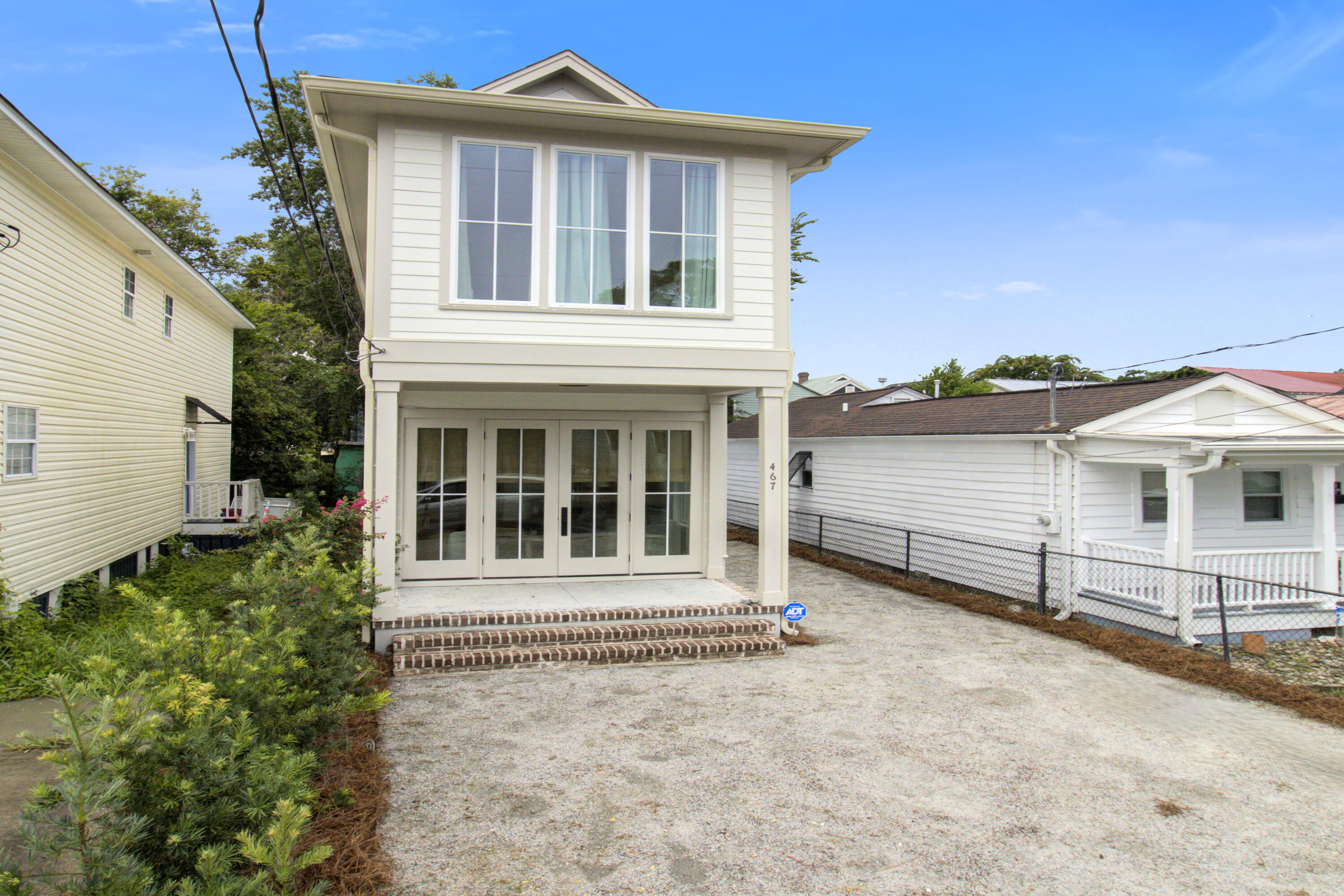 467 Race Street