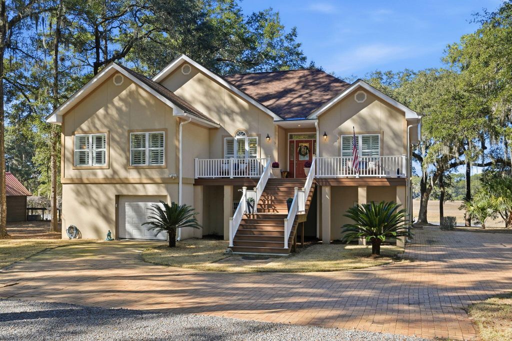 Photo of 8448 Chisolm Pltn Road, Edisto Island, SC 29438 (MLS # 26002560)
