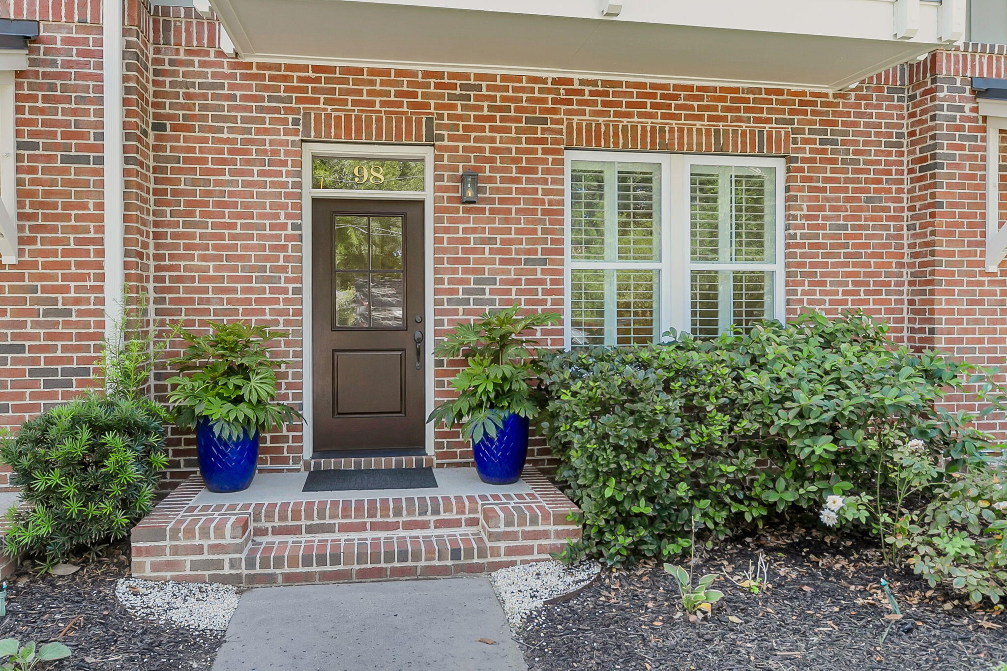 98 Vincent Drive