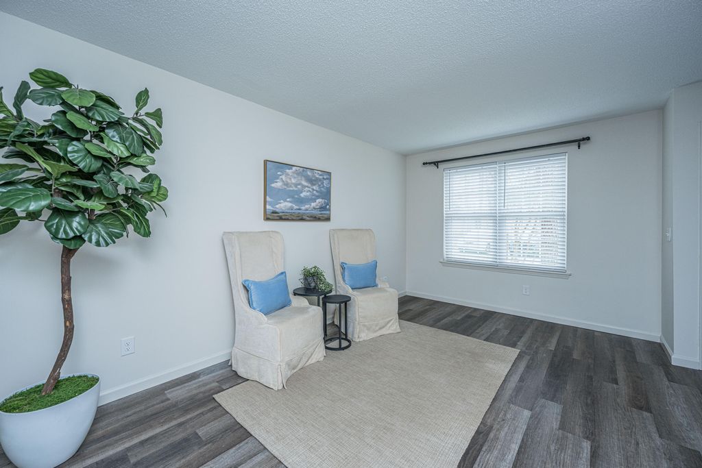 Photo of 306 Crestview Drive #Apt C, Summerville, SC 29485 (MLS # 26005559)