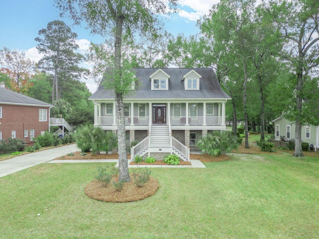 Photo of 8927 E Fairway Woods Circle, North Charleston, SC 29420 (MLS # 25031065)
