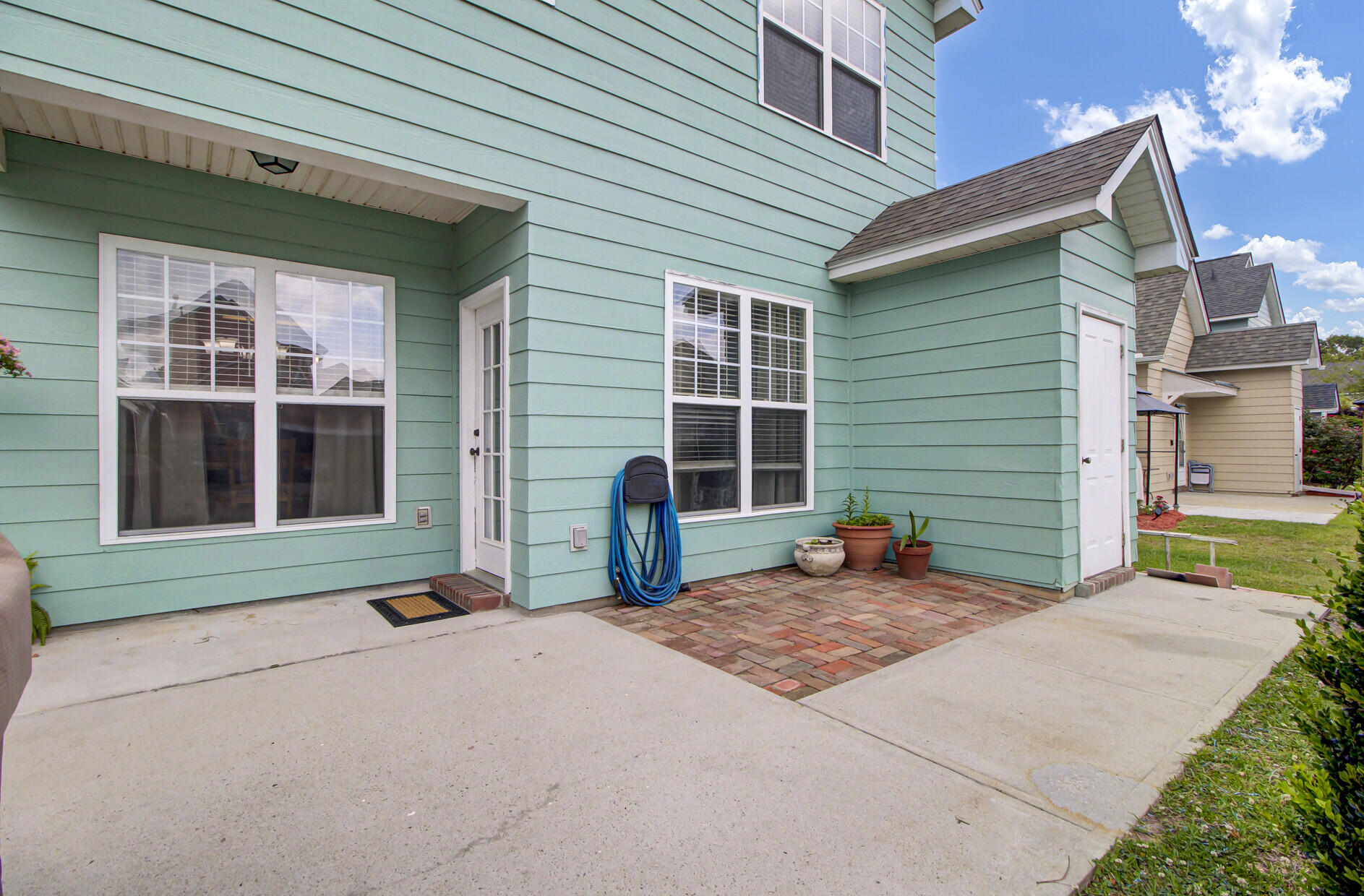 Photo 38 of 39 of 215 Pimpernel Street house