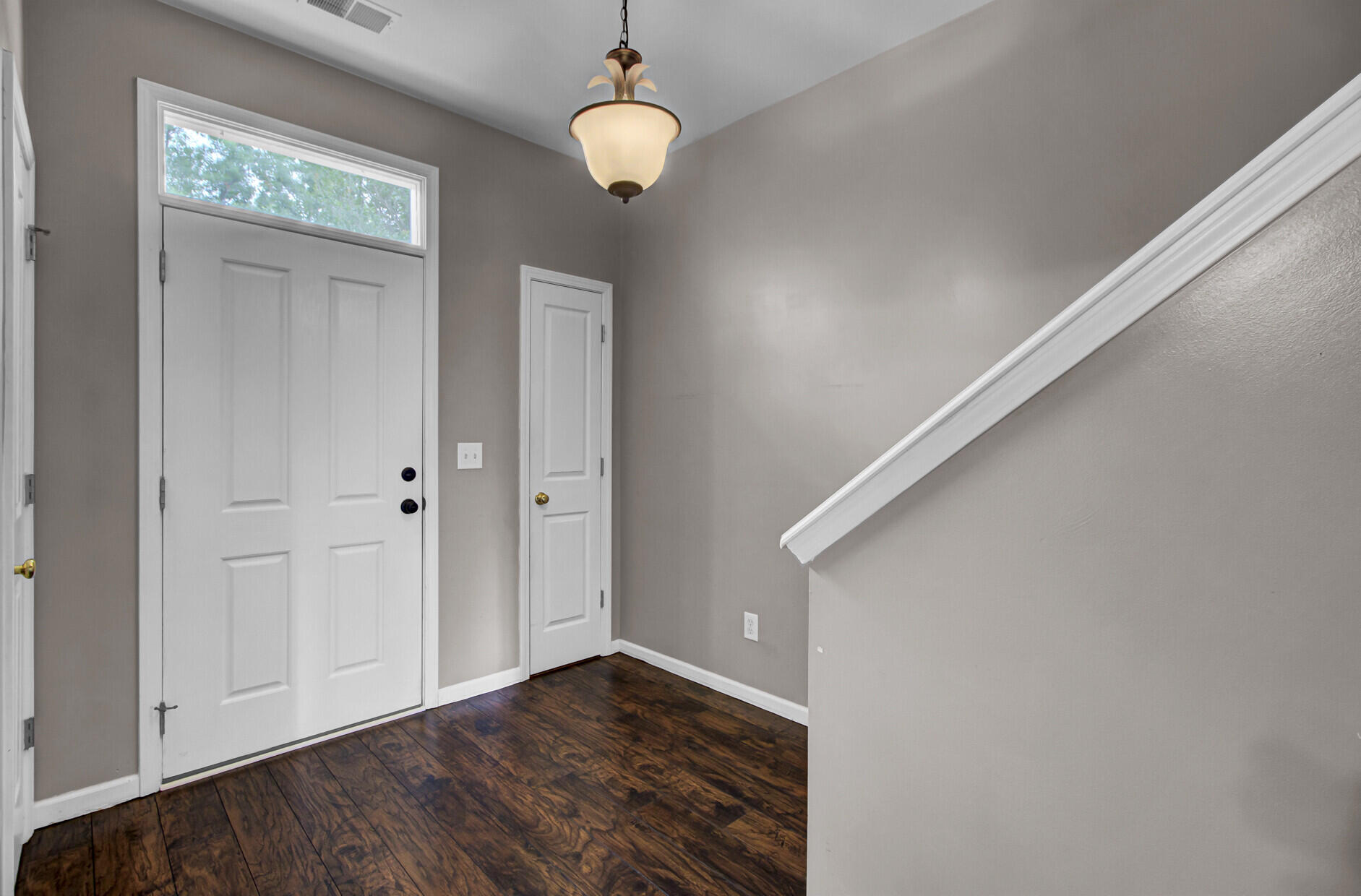 Photo 7 of 39 of 215 Pimpernel Street house
