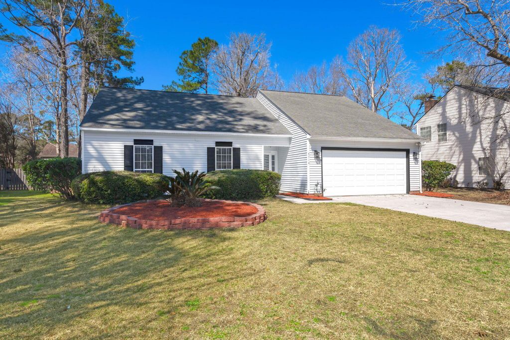 Photo of 4714 Cotillion Drive, North Charleston, SC 29420 (MLS # 26005018)