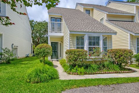 Photo of 15 Townpark Lane #A, Charleston, SC 29412 (MLS # 25021749)