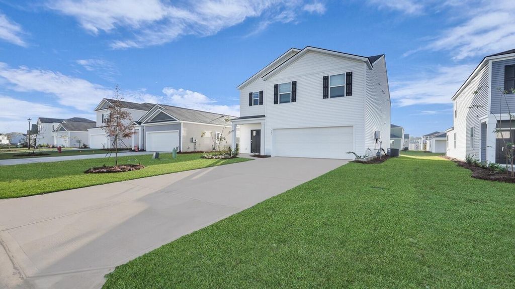 Photo of 797 Long Bluff Road, Summerville, SC 29486 (MLS # 25020870)