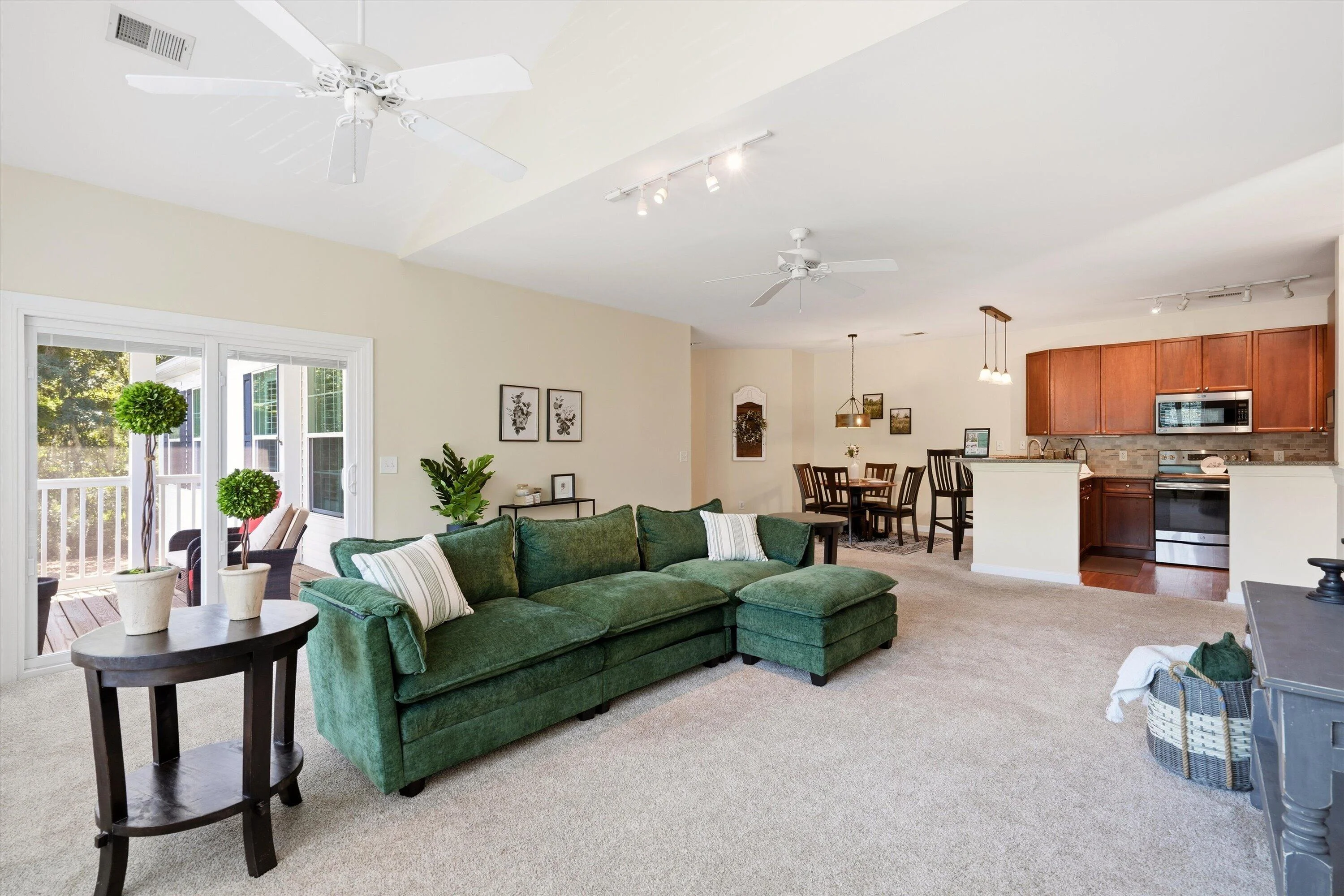 141 Golfview Lane