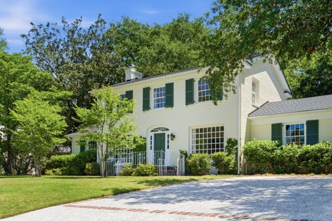 Photo of 260 Confederate Circle, Charleston, SC 29407 (MLS # 26011046)