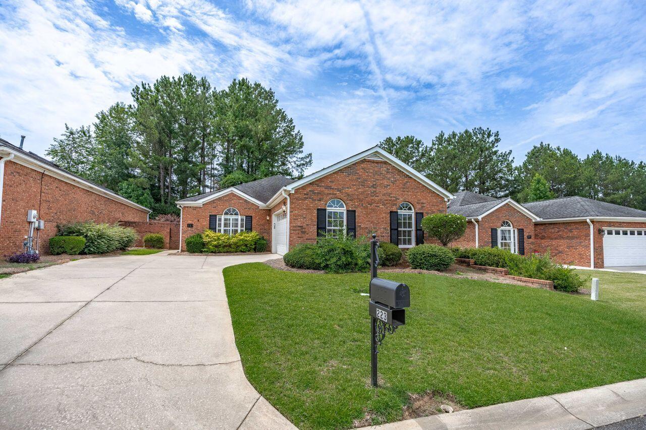 223 Pinnacle Drive