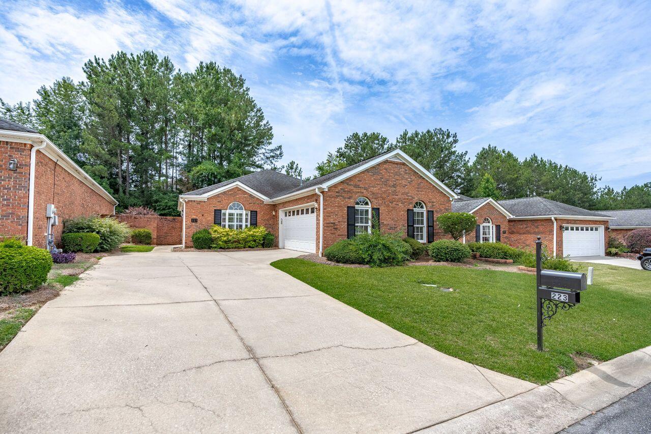223 Pinnacle Drive