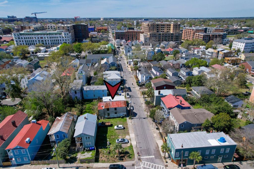 Photo of 13 Line Street, Charleston, SC 29403 (MLS # 26007959)